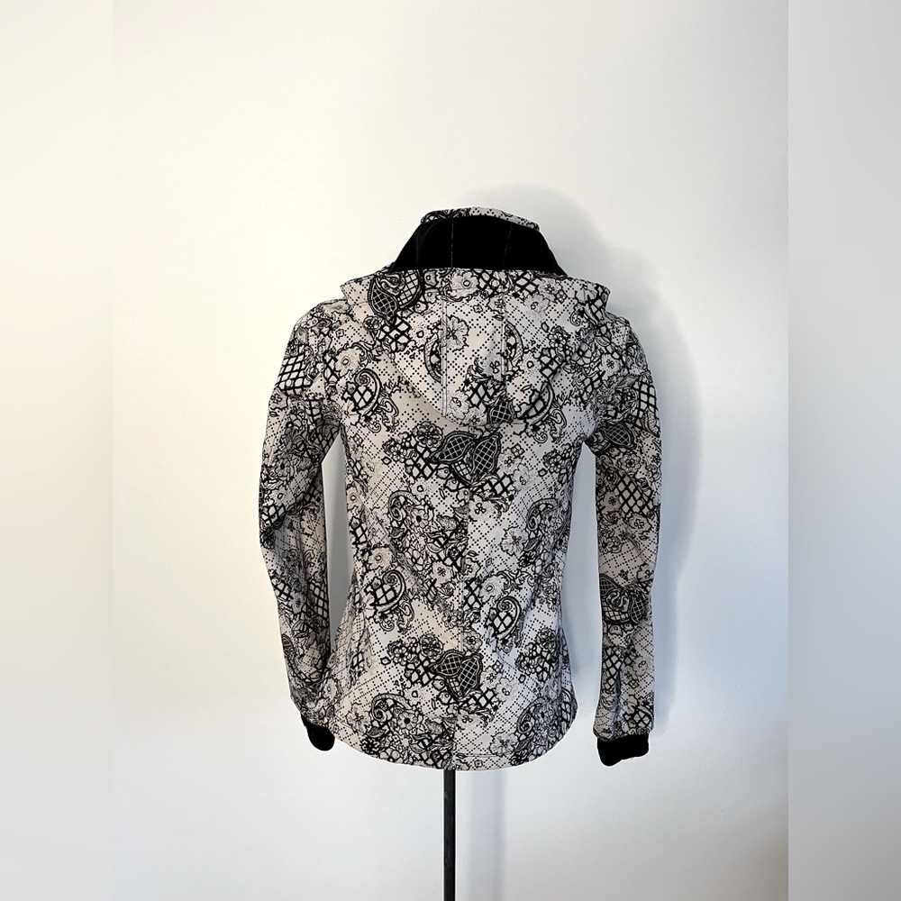 Lululemon Lined Black and White Floral Lace Jacket with Detachable Hood size 4 - Picture 7 of 16
